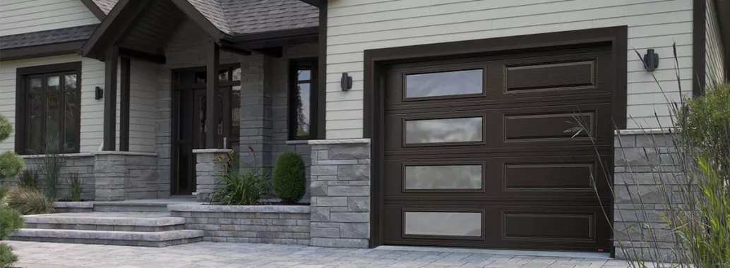 Classic XL, 9’ x 7’, Moka Brown, window layout: Left-side Harmony